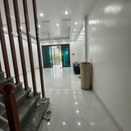 Cho thuê nhà Vinaconex 3 Trung Văn làm văn phòng, 100m2, 5 tầng, thang máy