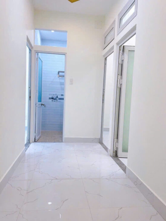 SÁT MẶT TIỀN XE HƠI 10M TRUNG TÂM Q4 DIỆN TÍCH 38 M2 HƠN 3 TỶ NHÀ MỚI