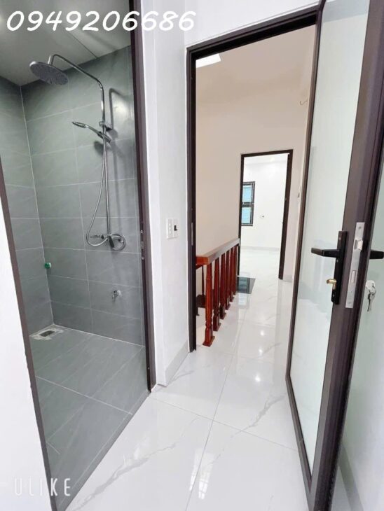 CẦN BÁN GẤP – NHÀ 3 TẦNG MỚI XÂY – NGÕ ĐƯỜNG HÙNG VƯƠNG – CHỈ VIỆC XÁCH VALI VỀ Ở.Giá Chỉ NHỈNH 1 tỷ