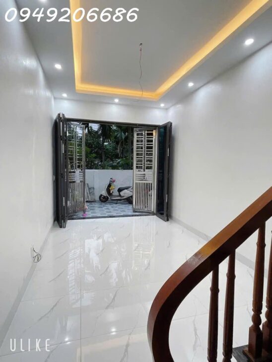 CẦN BÁN GẤP – NHÀ 3 TẦNG MỚI XÂY – NGÕ ĐƯỜNG HÙNG VƯƠNG – CHỈ VIỆC XÁCH VALI VỀ Ở.Giá Chỉ NHỈNH 1 tỷ