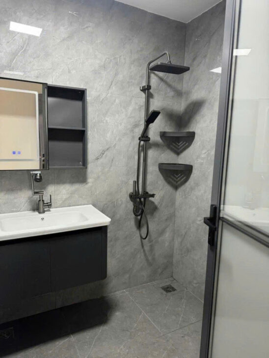 Bán nhà Ngọc Thụy 47m 8 tầng thang máy, gara ô tô giá 13.9 tỷ