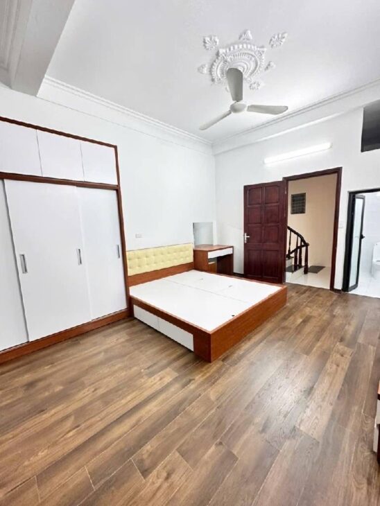 CẦU GIÂY Ô TÔ 10M,SÁT PHỐ-NHÀ ĐẸP FULL NỘI THẤT 30M-8 TỶ800