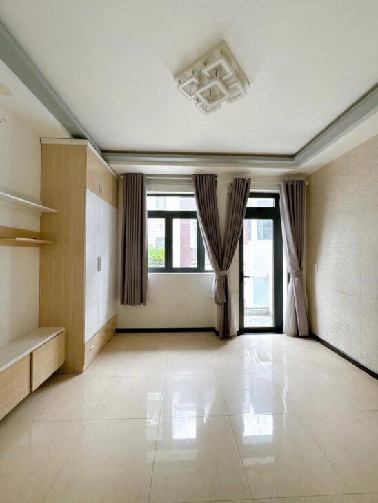 PHAN VĂN TRỊ GÒ VẤP – NGAY LOTTE MART – 60M2 – 4 TẦNG. 5PN – HẺM 6M – 60M2 CHỈ NHỈNH 6 TỶ
