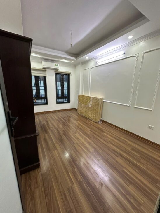 NHÀ ĐẸP – GIÁ TỐT – CHÍNH CHỦ Cần Bán Nhà Vị Trí Đẹp Tại 17, Nam Dư, Quận Hoàng Mai, Hà Nội