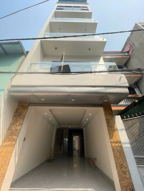 Bán nhà Phố Trạm 41m 6 tầng thang máy, lô góc, gara ô tô giá 11.8 tỷ