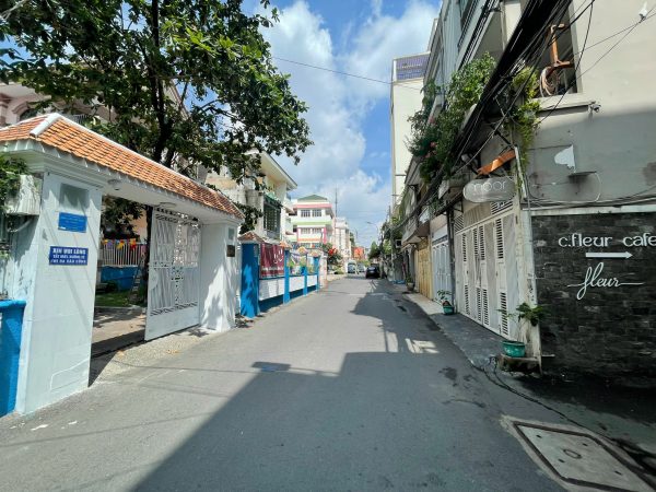 Phú Nhuận ! MB ĐẸP LẮM ! CHO THUÊ GIÁ RẺ 14 tr ! MT đường kinh doanh, khu VP Cty, Khu Hành