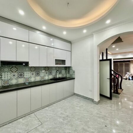 TRẦN THÁI TÔNG Ô TÔ QUA NHÀ NGÕ THÔNG KINH DOANH-42M 11 TỶ 600