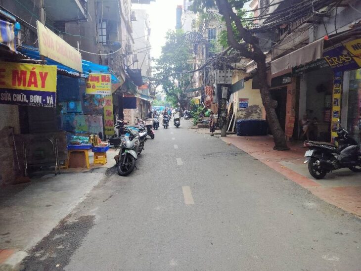 🏡 BÁN MẶT PHỐ ĐÊ LA THÀNH – Ô TÔ ĐỖ CỬA- KD ĐA DẠNG