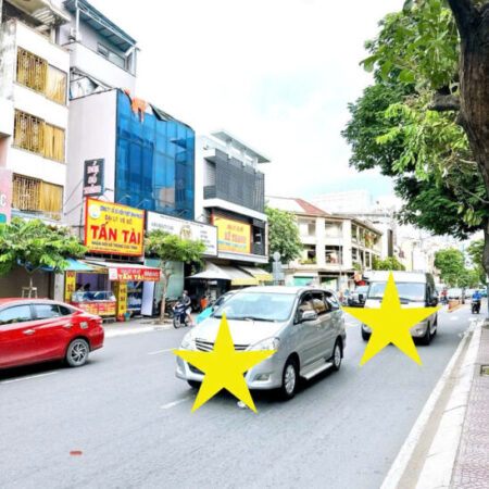Quận 1- Mặt tiền Đinh Tiên Hoàng- 76M2- NHÀ CŨ TIỆN XÂY MỚI 5 Tầng,vỉa hè 6m: 19 Tỷ. VŨ 0933910039