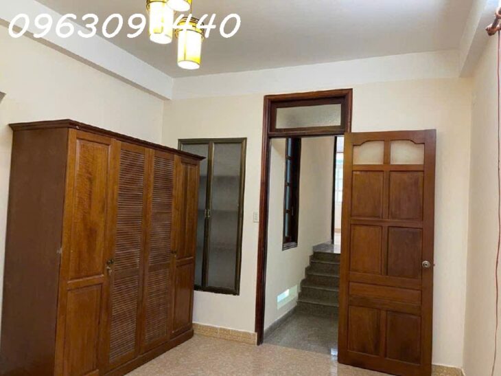 Nhà Mặt Phố Trần Xuân Soạn Q7, 4 Tầng, 52m2, Giá Chỉ 7.4 Tỷ, Sổ Đỏ Trao Tay!