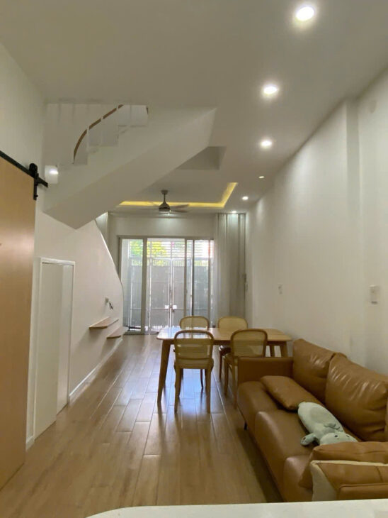 BÁN NHÀ 3 TẦNG ĐẸP, KHU TĐC VCN PHƯỚC HẢI, NHA TRANG