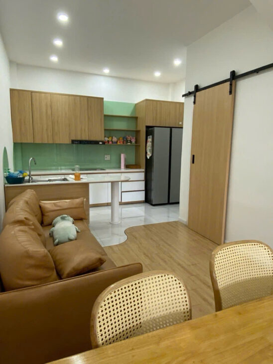 BÁN NHÀ 3 TẦNG ĐẸP, KHU TĐC VCN PHƯỚC HẢI, NHA TRANG