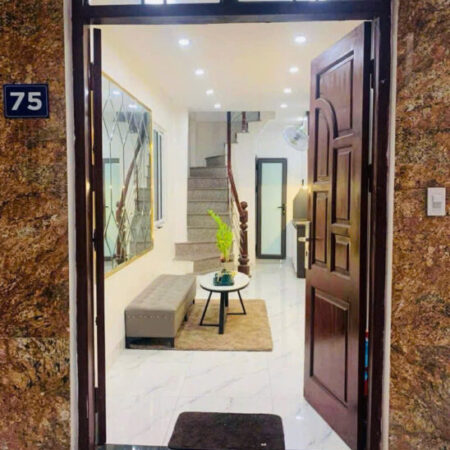 Cần Bán Nhà Minh Khai 17m 3 Tầng 2 Ngủ Full Nội Thất Giá Chỉ 3.73 tỷ Sổ Riêng