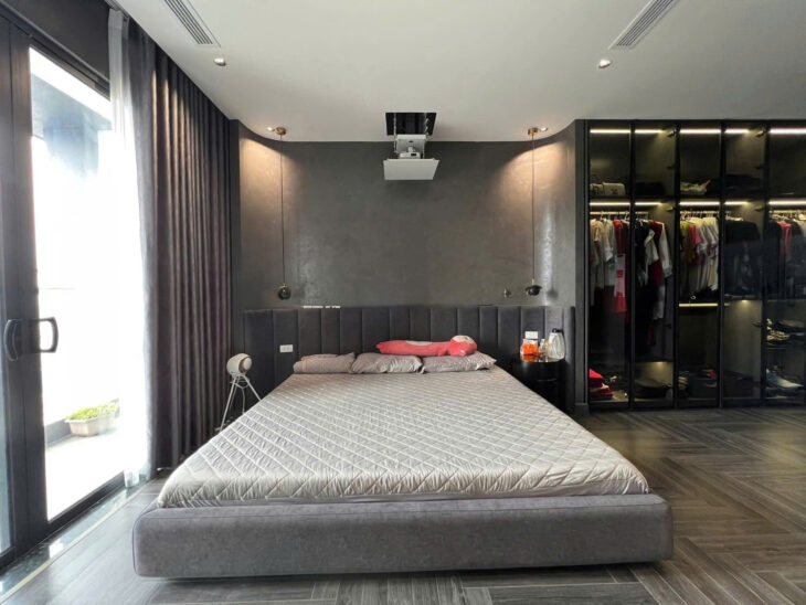 Căn góc BAO PHÍ 500tr CC BRG THE DIAMOND RESIDENCE 25 Lê Văn Lương 161m2, 4PN, 3VS, Full nt xịn