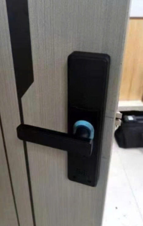 KHOÁ Y05 ĐIỆN TỬ THÔNG MINH