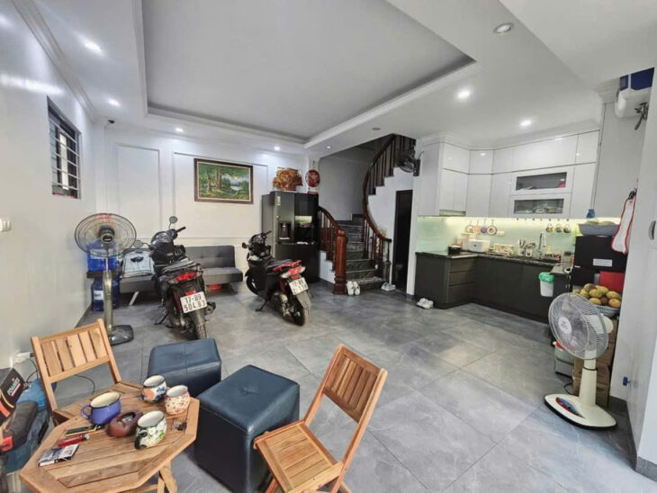 NHỈNH 9 tỷ NHÀ ĐẸP KIM MÃ- TRUNG TÂM BA ĐÌNH – 42m² – 5 TẦNG – MẶT TIỀN 5M