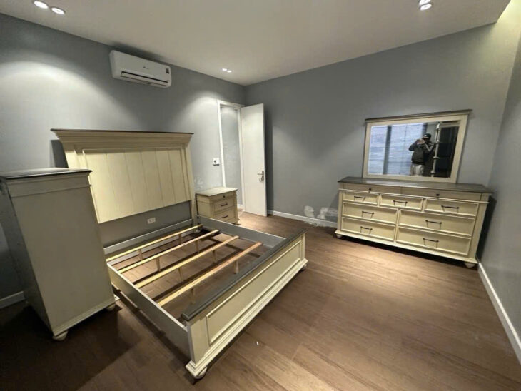 Tứ Liên nhà đẹp ngõ nông – thang máy – 6 tầng ở luôn full nội thất – 69m2 giá 13,9 tỷ.