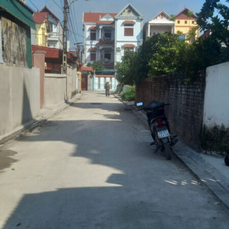 BÁN ĐẤT ĐÔNG ANH – Ô TÔ VÀO TẬN ĐẤT – CÁCH Ô TÔ TRÁNH NHAU 10M – GIÁ HƠN 2 TỶ