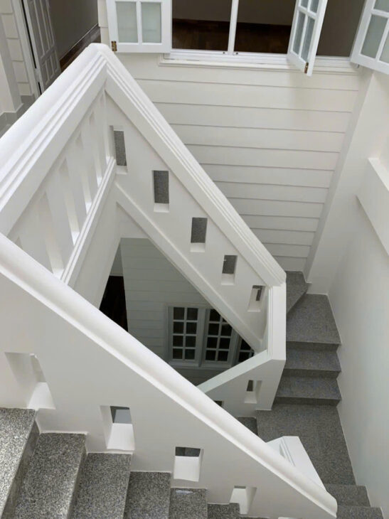 BÁN NHÀ 5PN GẦN TRƯỜNG NGUYỄN DU P2 ĐÀ LẠT – 5PN, SÂN ĐẬU 2 Ô TÔ – 9.3 TỶ