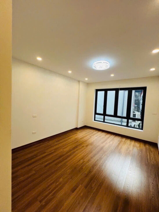 NHÀ MỚI LẠC LONG QUÂN, NGÕ THOÁNG-THÔNG, 5 TẦNG NHÀ MỚI Ở LUÔN GIÁ NHỈNH 8 TỶ