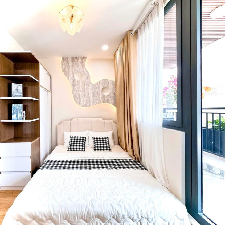 4 Tỷ nhỉnh: Nhà Quận 3- ngay bờ kè Hoàng Sa- Ngang gần 4m, 3 Tầng Full nội thất mới. VŨ 0933910039