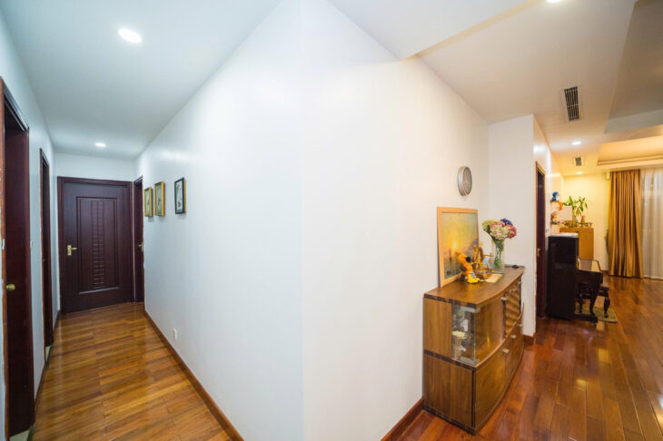 ROYAL CITY – R2 145m² – Tầng cao – Căn hộ chung cư – 3PN Hướng ban công Đông Nam Nội thất cơ bản