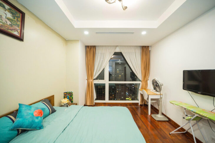 ROYAL CITY – R2 145m² – Tầng cao – Căn hộ chung cư – 3PN Hướng ban công Đông Nam Nội thất cơ bản