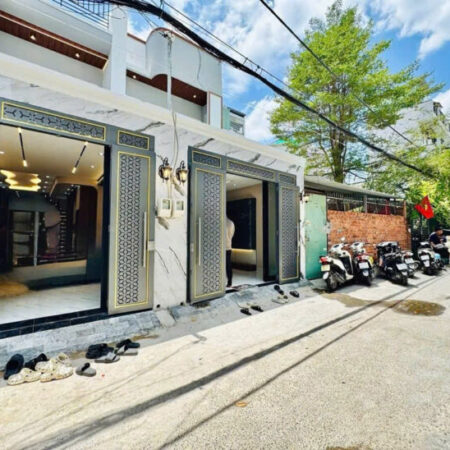 XE TẢI THÔNG, Ô TÔ NGỦ TRONG NHÀ – GẦN 60M2 – A4 – 2 TẦNG MỚI – 3 PN TẶNG FULL NỘI THẤT XỊN