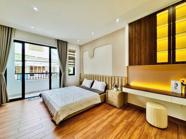 XE TẢI THÔNG, Ô TÔ NGỦ TRONG NHÀ – GẦN 60M2 – A4 – 2 TẦNG MỚI – 3 PN TẶNG FULL NỘI THẤT XỊN