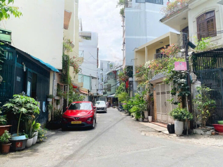 LÊ HỒNG PHONG, QUẬN 10, HẺM XE HƠI, 2 TẦNG, CĂN GÓC 2 MẶT, DOANH THU 300TR/ NĂM, 15 TỶ NHỈNH