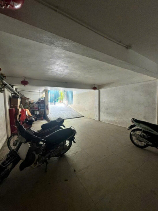 NHÀ PHÂN LÔ- SỔ VUÔNG ĐẸP- VỈA HÈ ĐÁ BÓNG- KINH DOANH ĐA DẠNG- THANG MÁY- OTO DỪNG ĐỖ NGÀY ĐÊM- 23