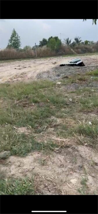 SIÊU LÔ ĐẤT MẶT TIỀN NHỰA BẦU CÔNG – GẦN DỰ ÁN HẬU NGHĨA – NGANG 28.6M- Pháp lý chuẩn, sổ hồng riêng