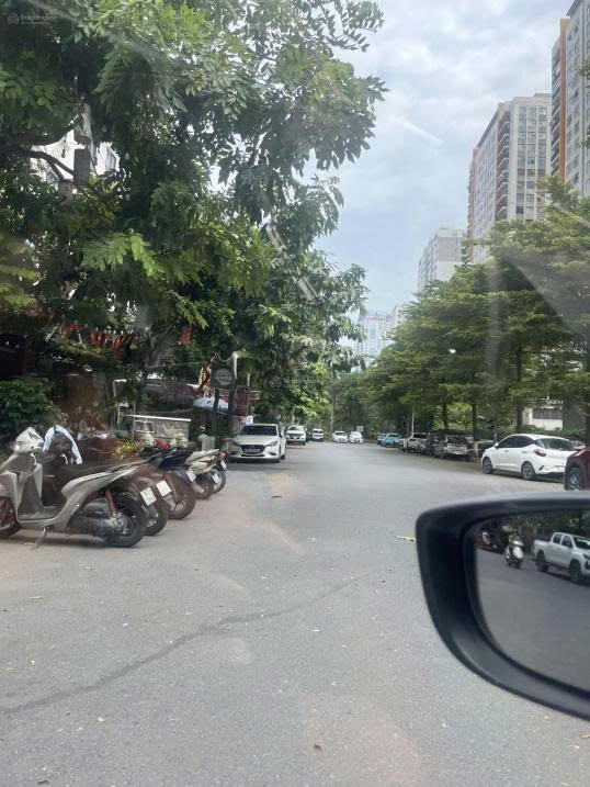 VĂN PHÚ – HÀ ĐÔNG – CĂN GÓC LK LACASTA VIEW THOANG 84M2 CHỈ 28 TỶ