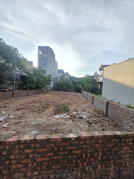 Bán đất mặt đường Yên Bình – Hòa Bình, phường Yên Nghĩa, Hà Nội. 258m2, MT 10m, miễn TG
