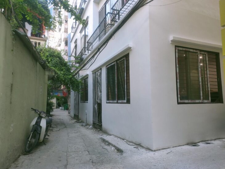 TRẦN DUY HƯNG 40M-13,7 TỶ-LÔ GÓC,THANG MÁY-NGÕ 3M,NỘI THẤT XỊN