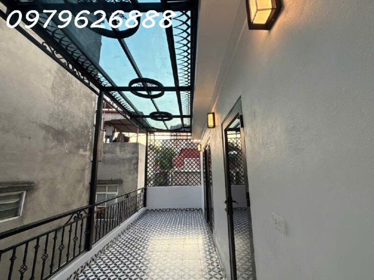 SIÊU HOT HIT HÀNG HIẾM BAY TRONG NGÀY – TRUNG TÂM THANH XUÂN – NGÕ VIP. 41×6 tầng.