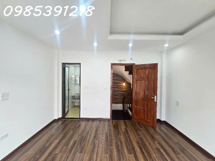 HÀNG TUYỂN-TÂN MAI-NGUYỄN ĐỨC CẢNH- 30M2-6T- CHÀO 7.8TỶ (CTL)- NGÕ OTO- RỘNG- THÔNG