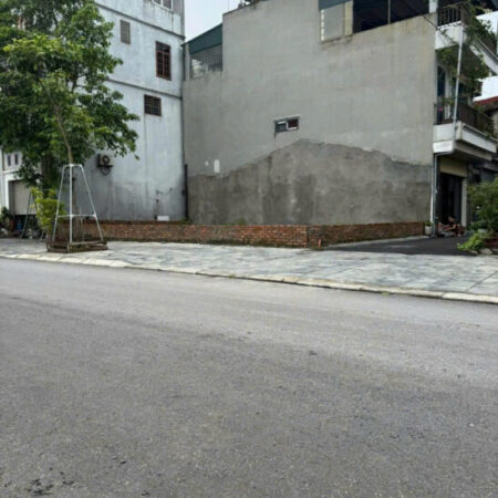 BÁN ĐẤT 75.4M2 TỔ 25 THỊ TRẤN ĐÔNG ANH – LÔ GÓC MẶT SÔNG ĐÀO QL3