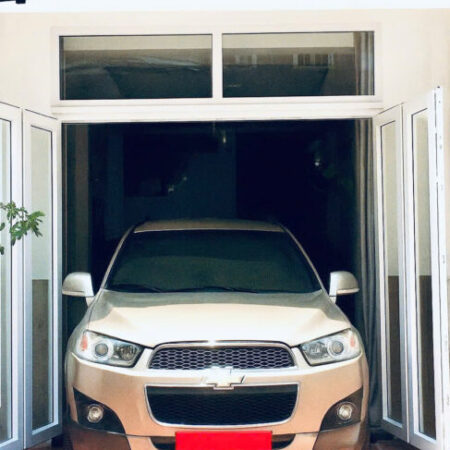22 Triệu: nguyên căn XE HƠI TRONG NHÀ- Hoàng Hoa Thám- 3 Tầng 4 Phòng- Bếp & 4 Máy Lạnh. 0933910039