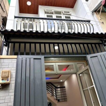 NHÀ ĐẸP BÌNH TÂN, GẦN LÊ VĂN QUỚI, HẺM XE HƠI THÔNG 4M, CHỈ 3,X TỶ