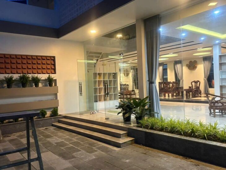 NHÀ VỊ TRÍ ĐẸP – GIÁ ƯU ĐÃI Chính Chủ cần tiền bán gấp nhà Trung tâm TP Quảng Ngãi