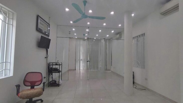 BÁN NHÀ LÔ GÓC – 3 MẶT THOÁNG – 6 TẦNG THANG MÁY – NGÕ Ô TÔ TRÁNH – CÁCH TRẦN DUY HƯNG 10M – 18.9 TỶ