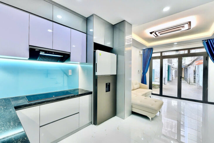 4Tỷ 680: Phường Tân Định Quận 1- Nở hậu 4.1m- Căn góc 2 Tầng 2 Phòng ngủ FULL nội thất. 0933910039