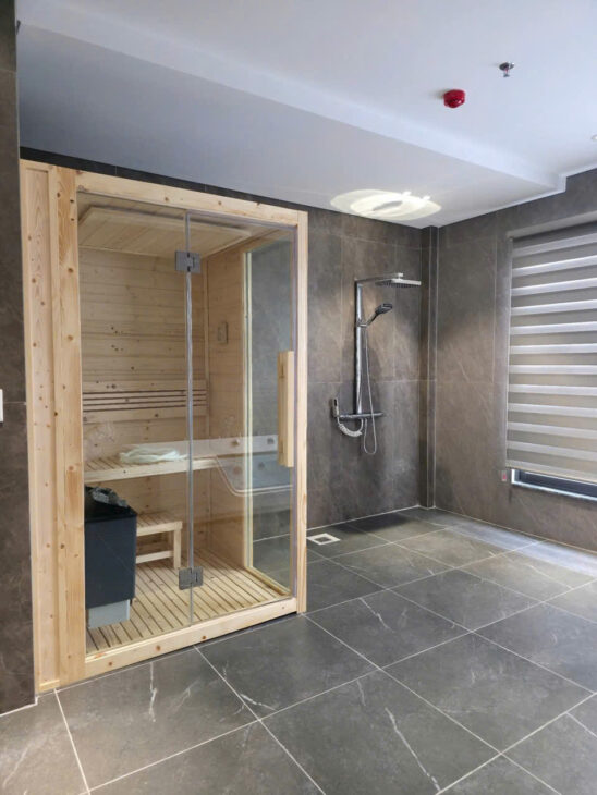 Nhà đẹp HOÀNG QUỐC VIỆT CẦU GIẤY vỉ hè oto KD nhỉnh 31Đ 65m x7t