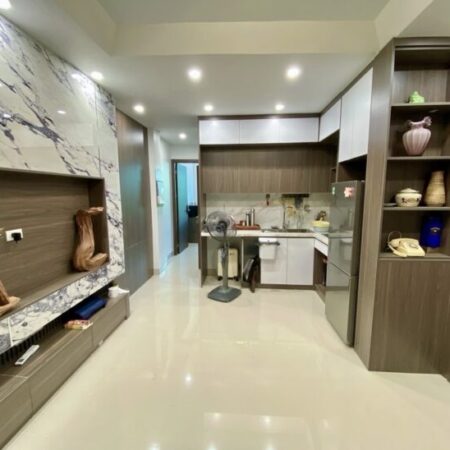 HOÀNG QUỐC VIỆT-DT40M x 6 TẦNG THANG MÁY-10,8 TỶ-SAU QUY HOẠCH RA MẶT ĐƯỜNG