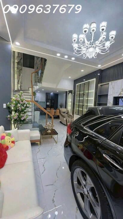 GẤP BÁN VÀ THƯƠNG LƯỢNG TỐT – CÁCH MT QUANG TRUNG 1 CĂN – XE HƠI NGỦ TRONG NHÀ