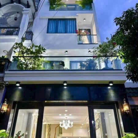 GẤP BÁN VÀ THƯƠNG LƯỢNG TỐT – CÁCH MT QUANG TRUNG 1 CĂN – XE HƠI NGỦ TRONG NHÀ