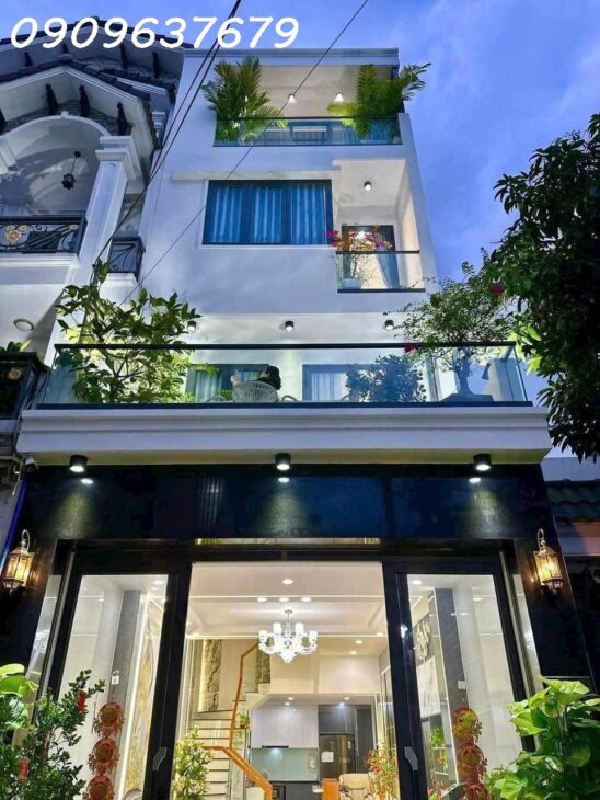 GẤP BÁN VÀ THƯƠNG LƯỢNG TỐT – CÁCH MT QUANG TRUNG 1 CĂN – XE HƠI NGỦ TRONG NHÀ