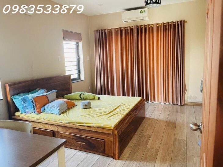 Biệt thự khu bên sông, Hiệp Bình Chánh, Thủ Đức – 198m2 x 4 tầng