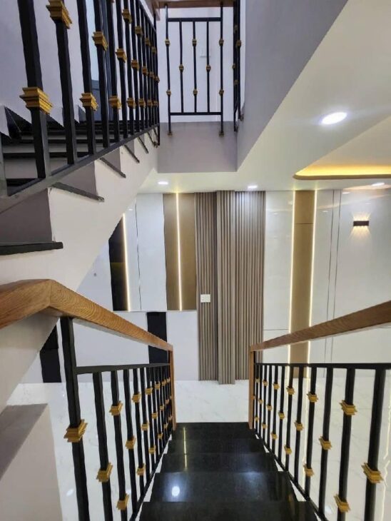 NHÀ ĐẸP TÂN PHÚ, GẦN CHỢ TÂN HƯƠNG, GÒ DẦU, 36M2, CHỈ 4,X TỶ